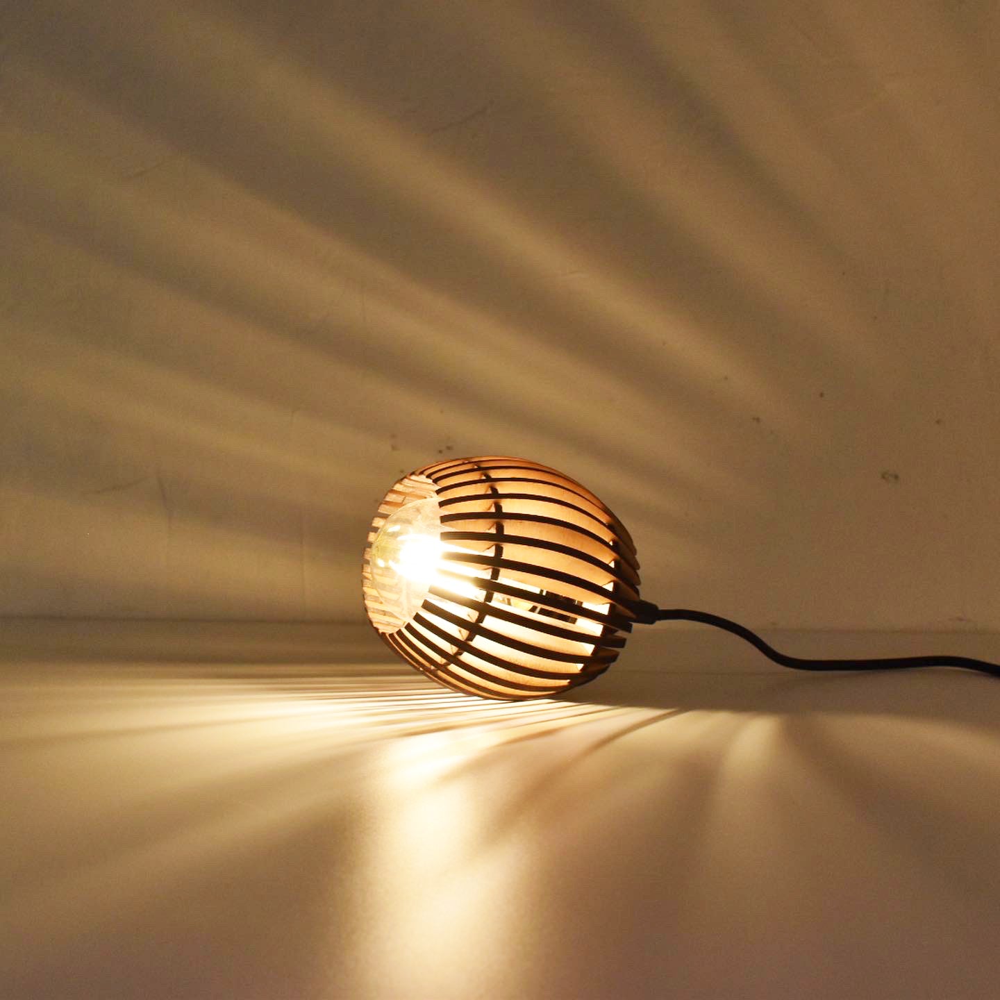 LAMPE MINI #8